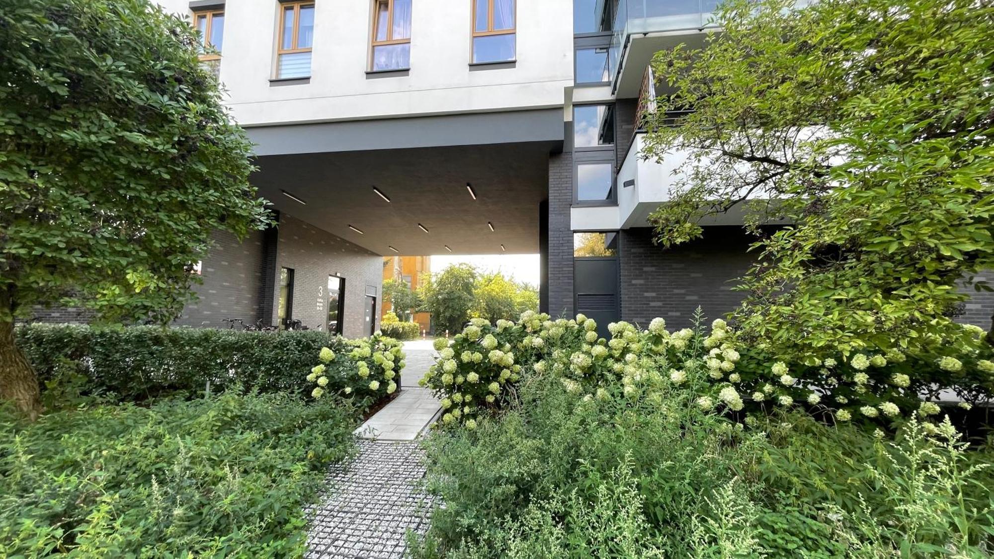 Apartamenty Warszawa Centrum Wlodarzewska 30 מראה חיצוני תמונה