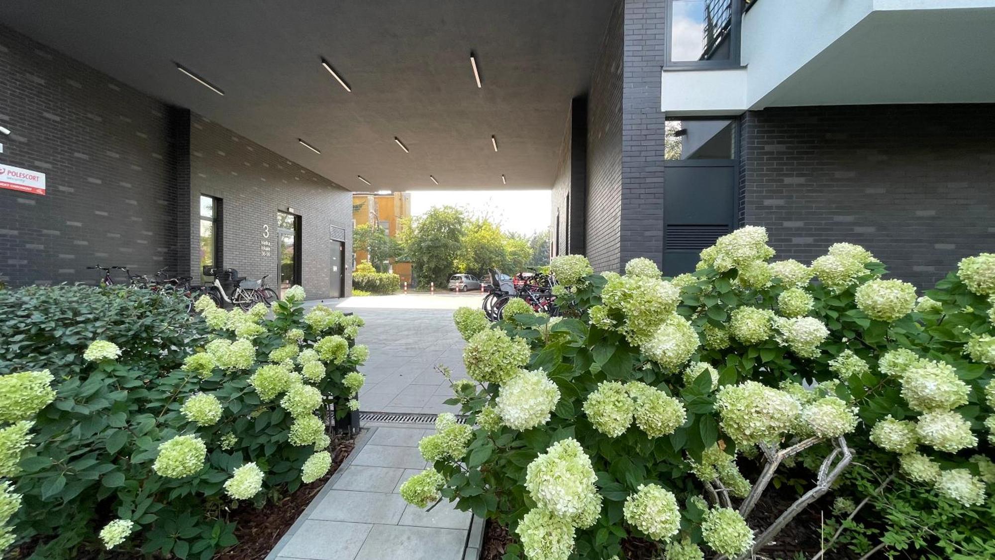 Apartamenty Warszawa Centrum Wlodarzewska 30 מראה חיצוני תמונה